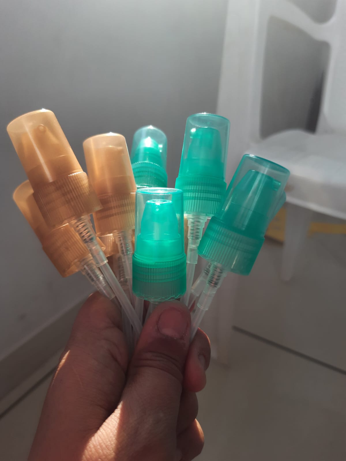 20mm golden and green colour serum pump